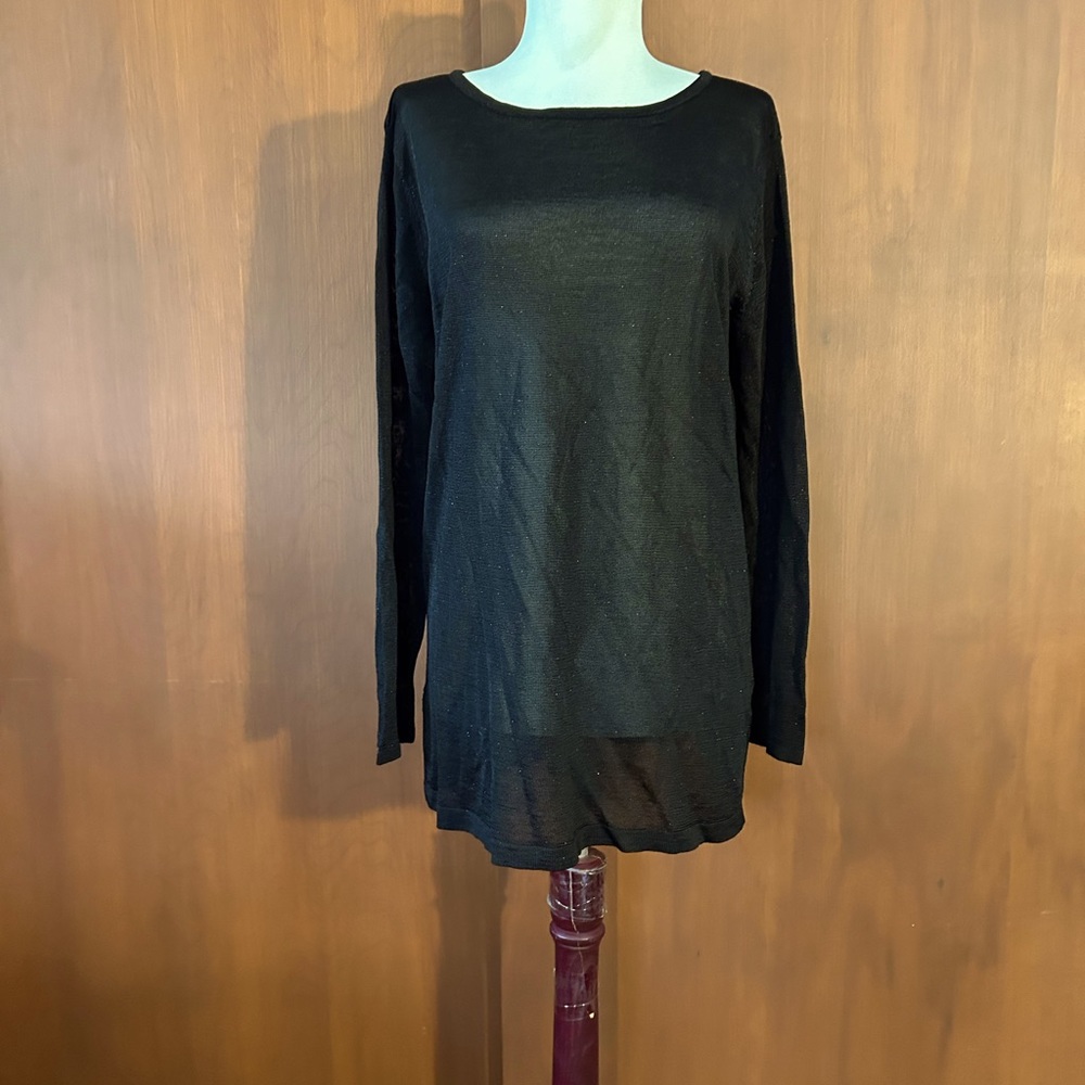 Ballinger Gold sheer black and silver top